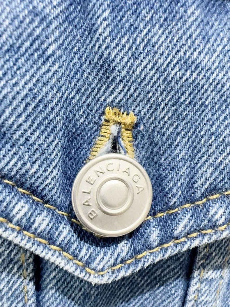 Balenciaga Balenciaga size 36 Denim Jacket Size US S / EU 44-46 / 1 - 4 Thumbnail
