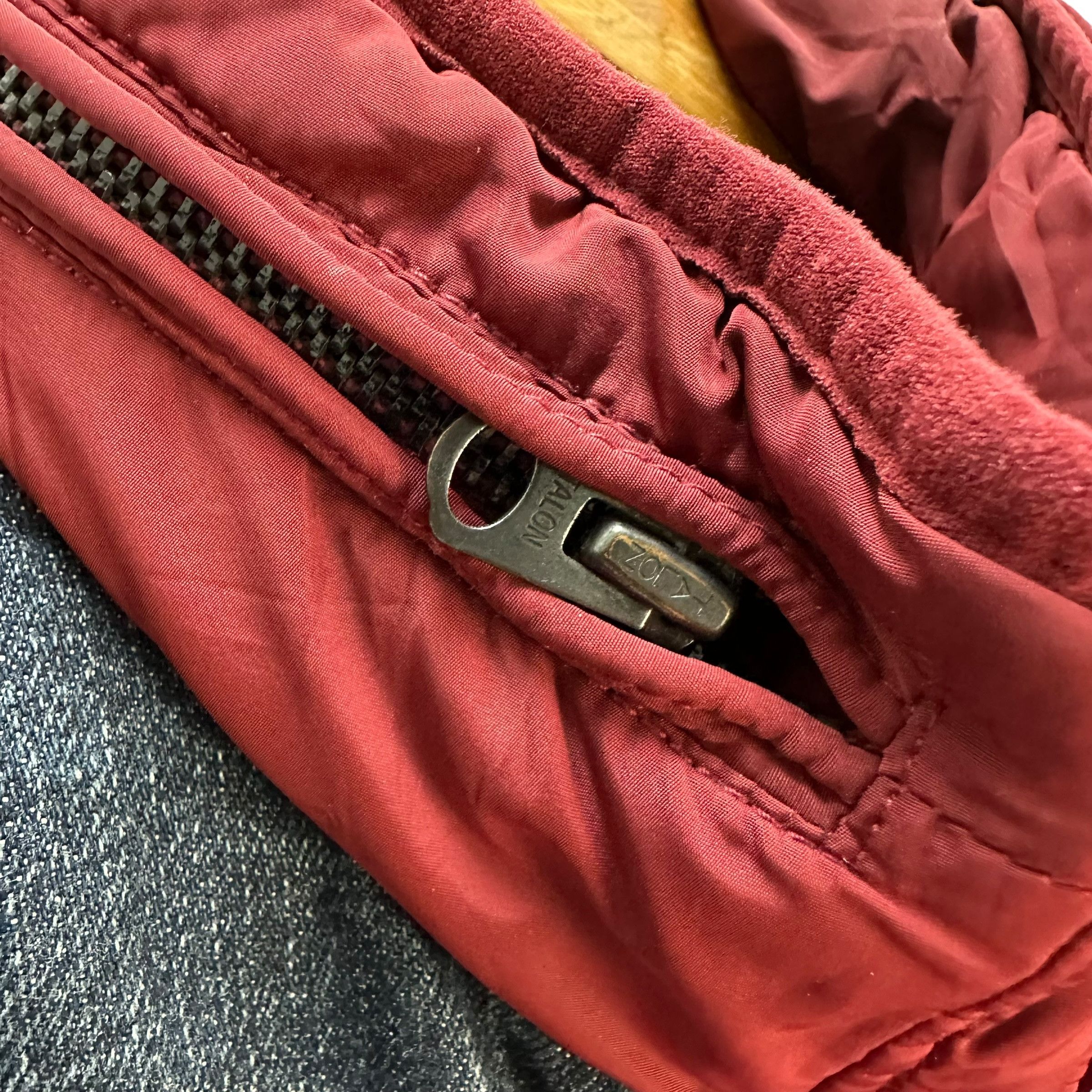 Diesel DIESEL DuPont Teflon Red Puffer Hooded Vest #A79-1904 Size US M / EU 48-50 / 2 - 4 Thumbnail