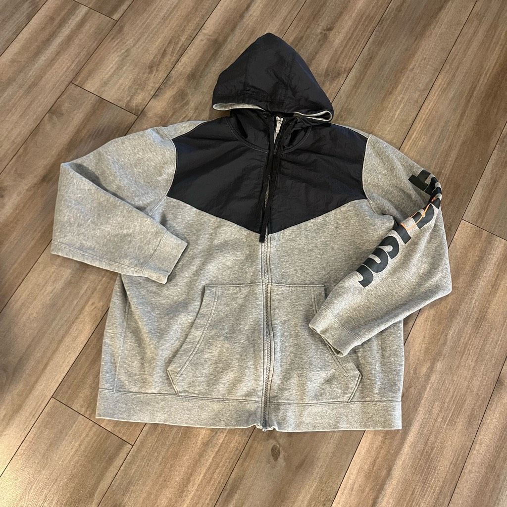 Nike Nike Grey Athletic Casual Full Zip Hoodie Men XL Size US XL / EU 56 / 4 - 1 Thumbnail