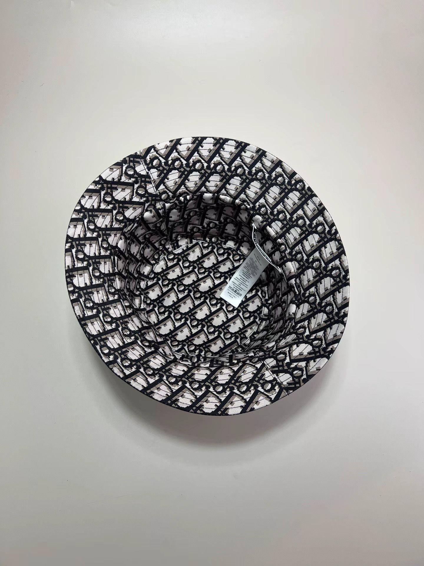 Dior DIOR Reversible Monogram Bucket Hat Size ONE SIZE - 2 Thumbnail