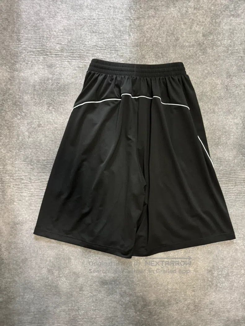 Balenciaga Balenciaga size XXS pants Size US 26 / EU 42 - 2 Thumbnail