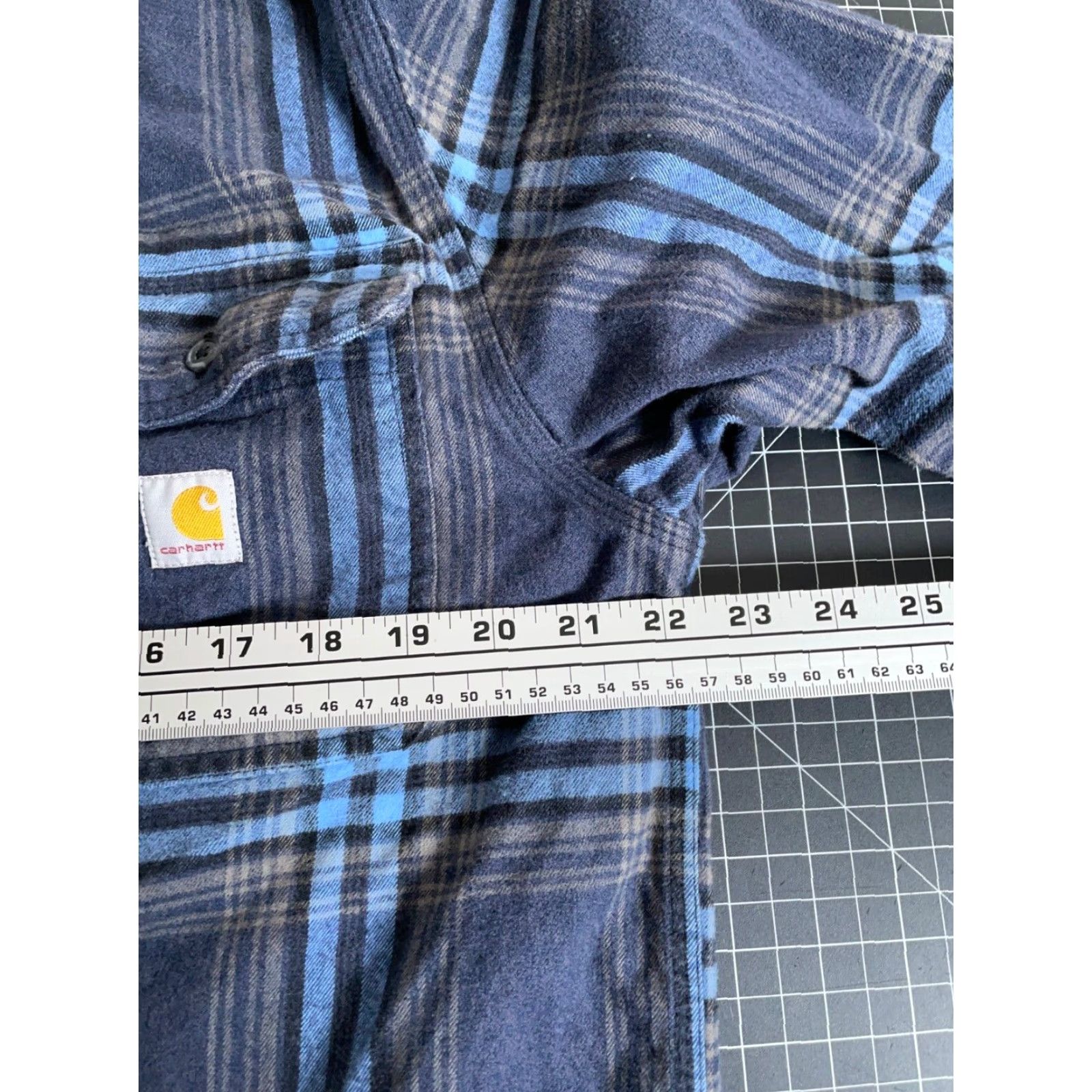 Carhartt VINTAGE Carhartt Flannel Shirt Mens Medium Blue Plaid 105947 412 Loose Fit Heavyweight Size US M / EU 48-50 / 2 - 5 Thumbnail