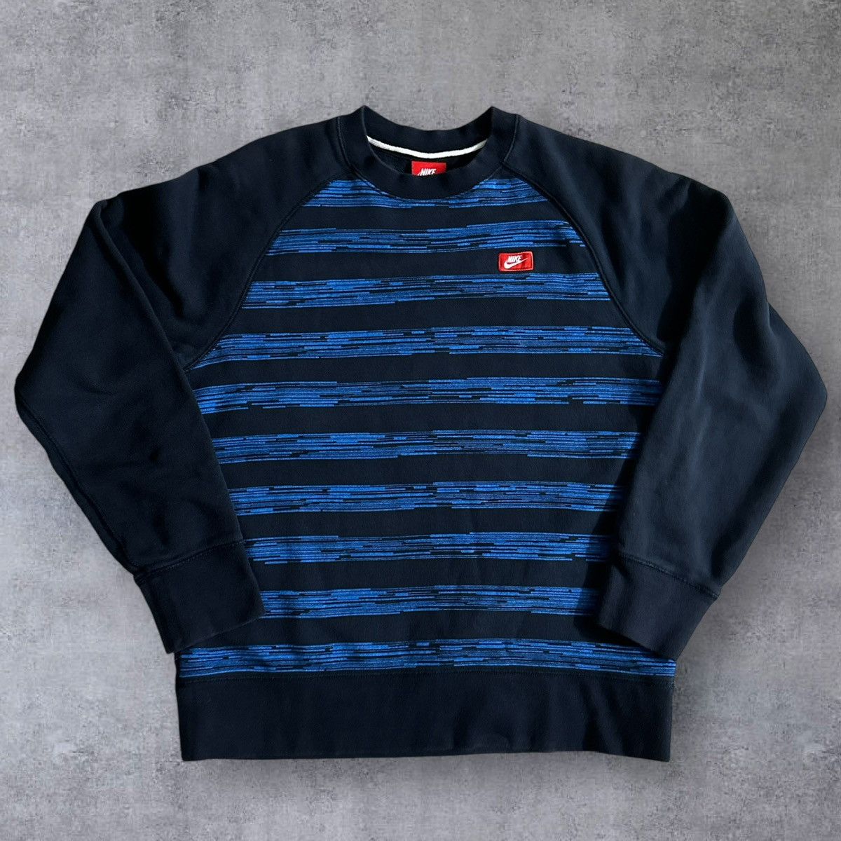 Nike Rare Nike Blue Striped Sweatshirt Size US M / EU 48-50 / 2 - 1 Thumbnail