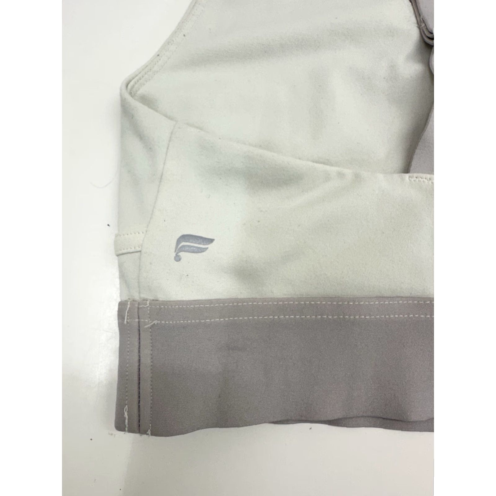 Fabletics Fabletics Womens Sports Bra White Purple Racerback Adjustable Wireless One Size Unknown Sized Vintage No N/A Size ONE SIZE - 6 Thumbnail