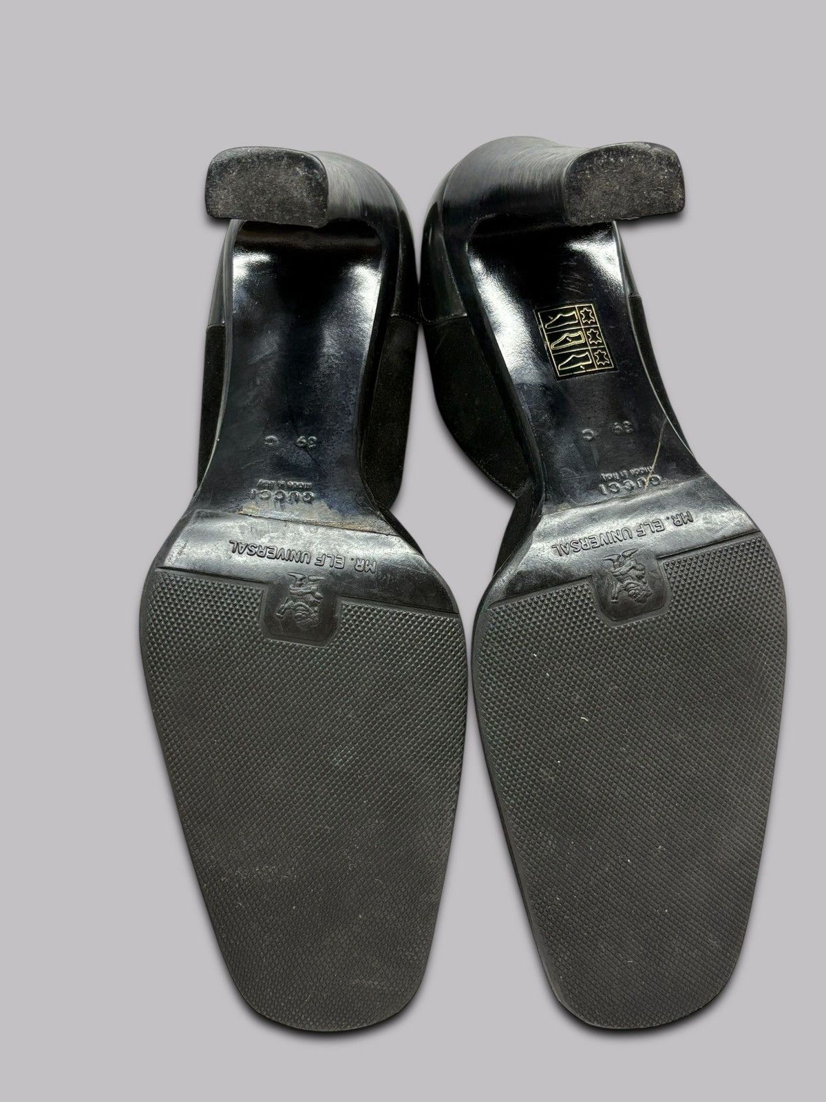 Gucci Vintage Gucci Tom Ford 2000s Rare D’Orsay Block Heel Suede Size US 9 / IT 39 - 21 Thumbnail