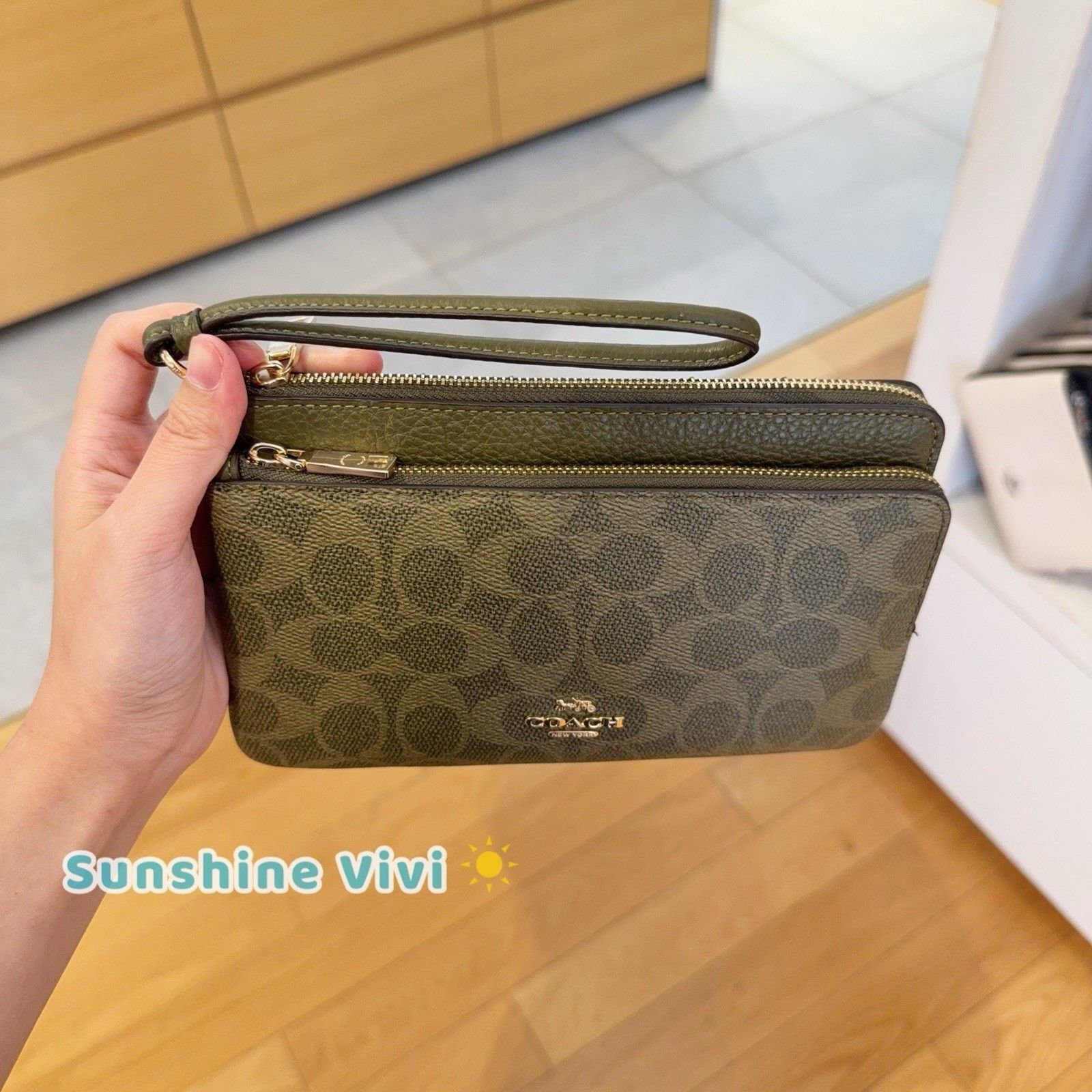 Coach NWT Coach CX161 Double Zip Wallet Clutch Wristlet Olive Size ONE SIZE - 2 Thumbnail