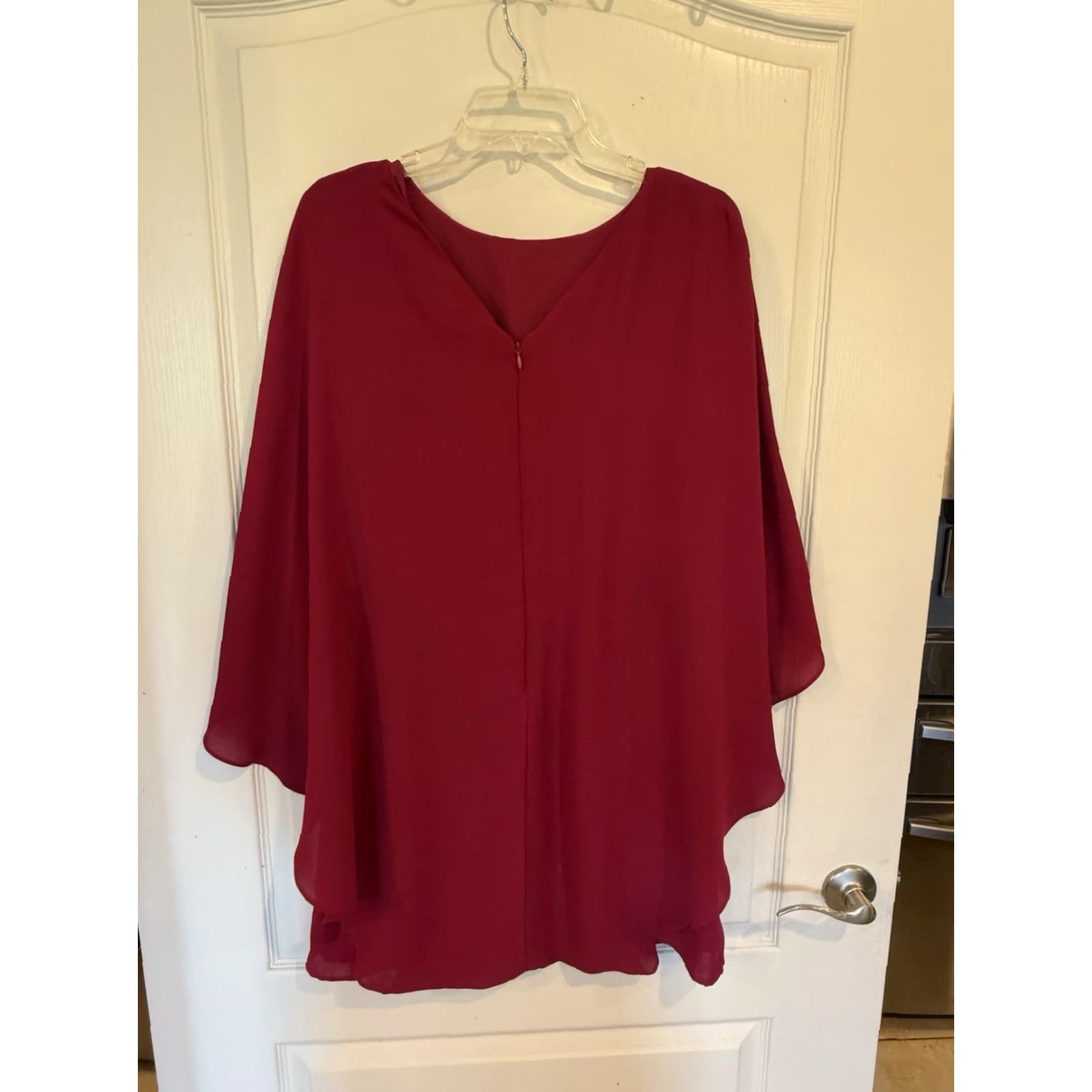 Vintage H HALSTON Dark Pink Wild Berry Cape Sleeve Dress 10 Cocktail Wedding Womens Short Sheath New with Tags Size L / US 10 / IT 46 - 4 Thumbnail
