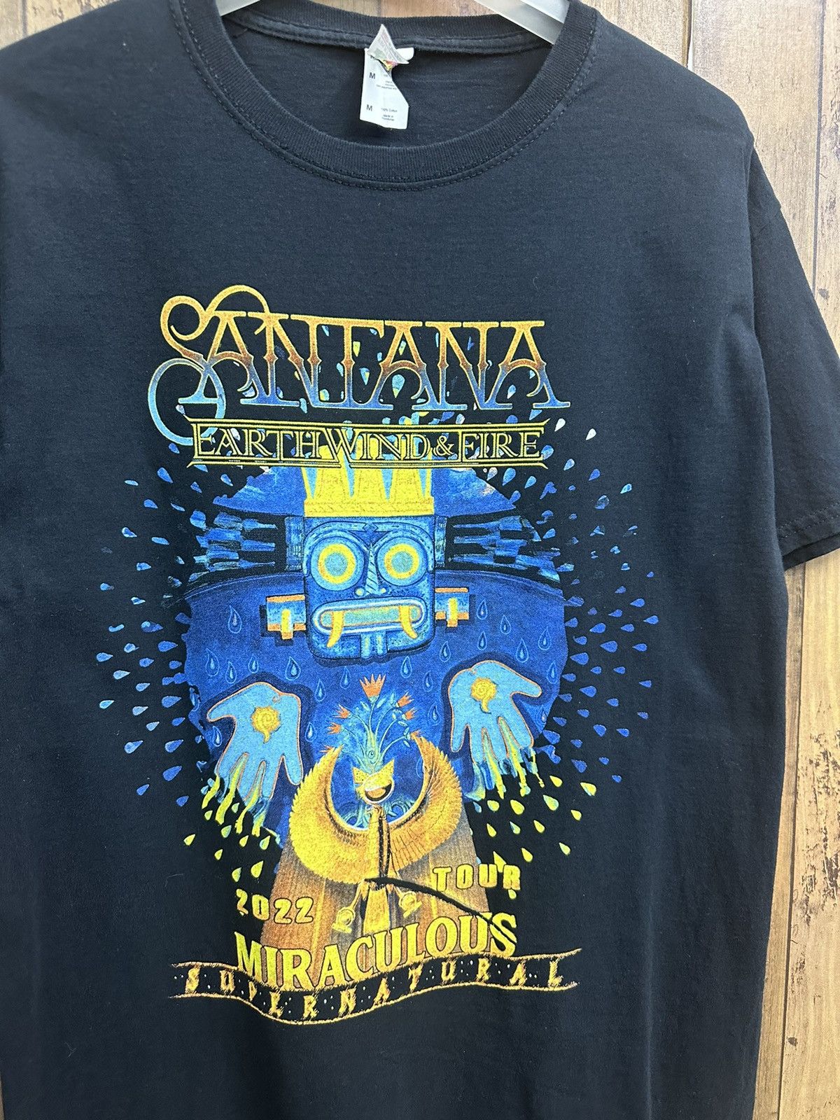 Band Tees Santana Earthind & Fire 2022 Tour Tshirt A561 Size US M / EU 48-50 / 2 - 2 Thumbnail