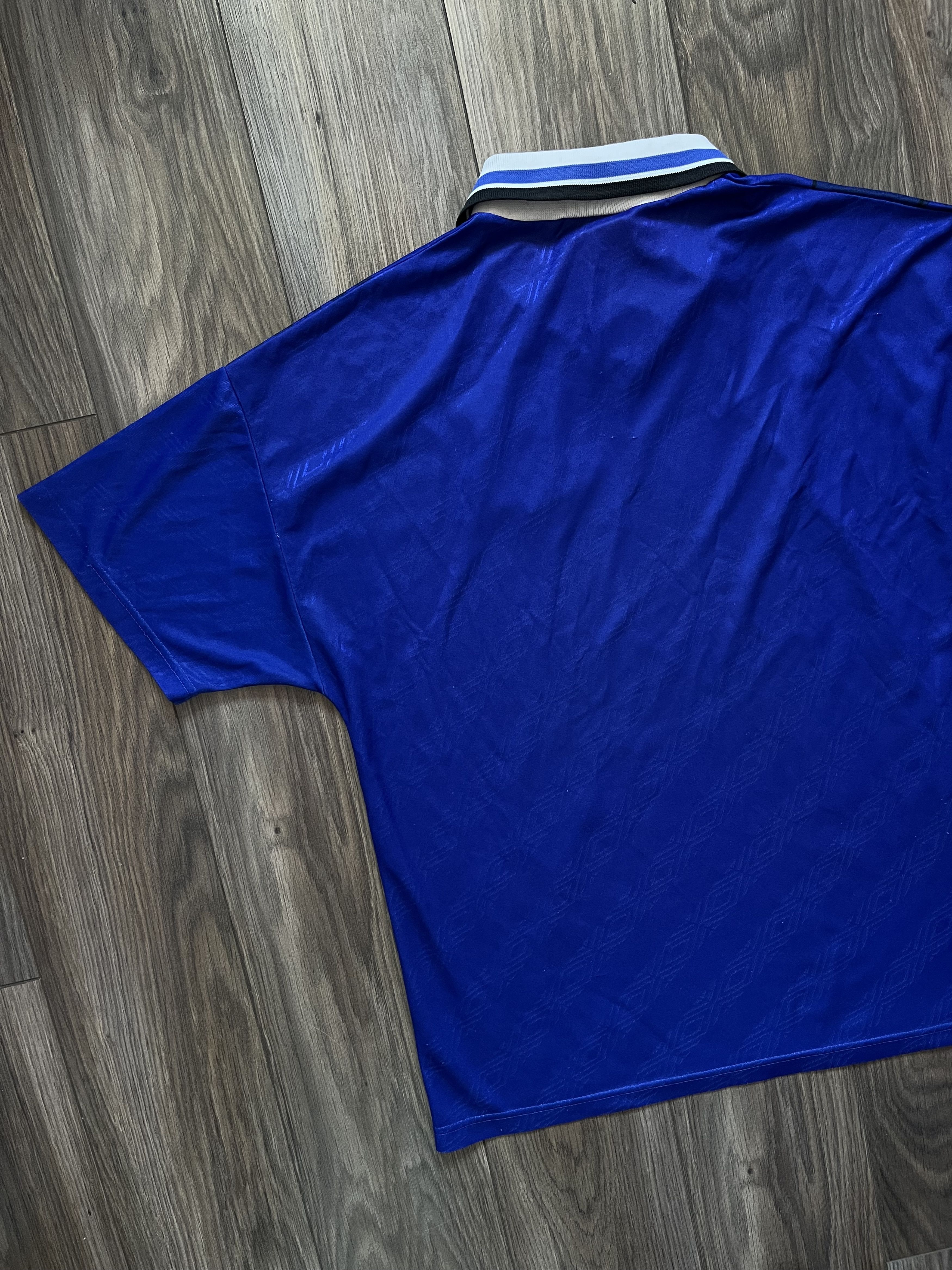 Umbro Vintage Ipswich Town 1994-1995 Umbro Home Foorball Shirt Size US L / EU 52-54 / 3 - 10 Thumbnail