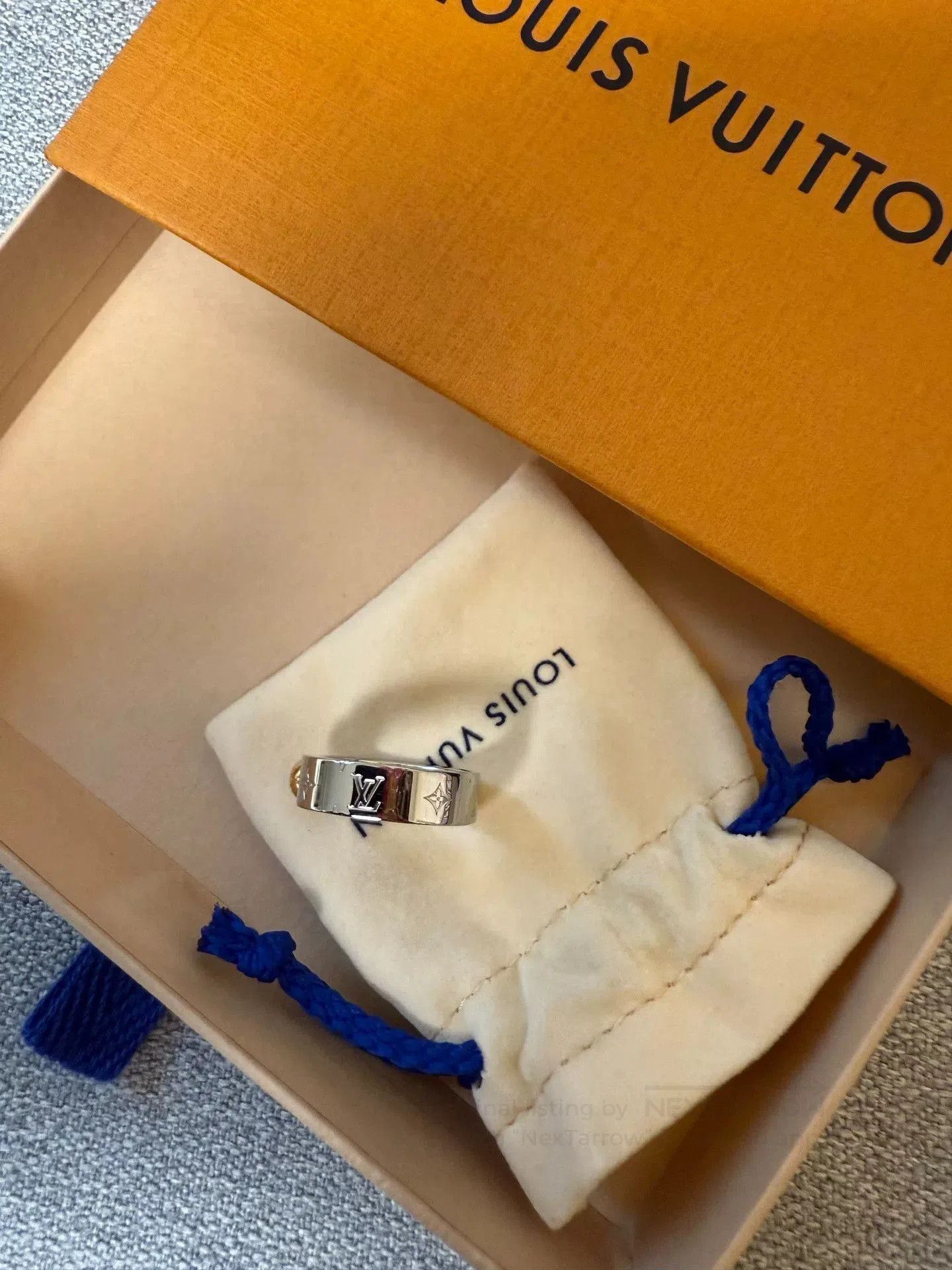 Louis Vuitton Louis Vuitton Ring Size M. Size ONE SIZE - 4 Thumbnail