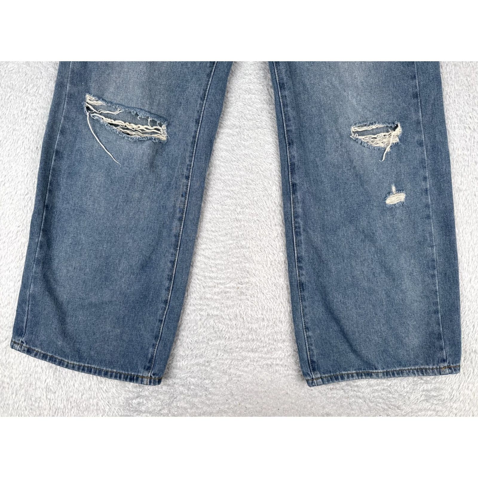 Shein SheIn Jeans Women 28 Blue Denim Wide-Leg Mid Rise Distressed 30x30 Vintage: No Womens Jeans Regular Size 28 Blue Distressed Wide-Leg 30in Inseam Size 28" / US 6 / IT 42 - 2 Thumbnail