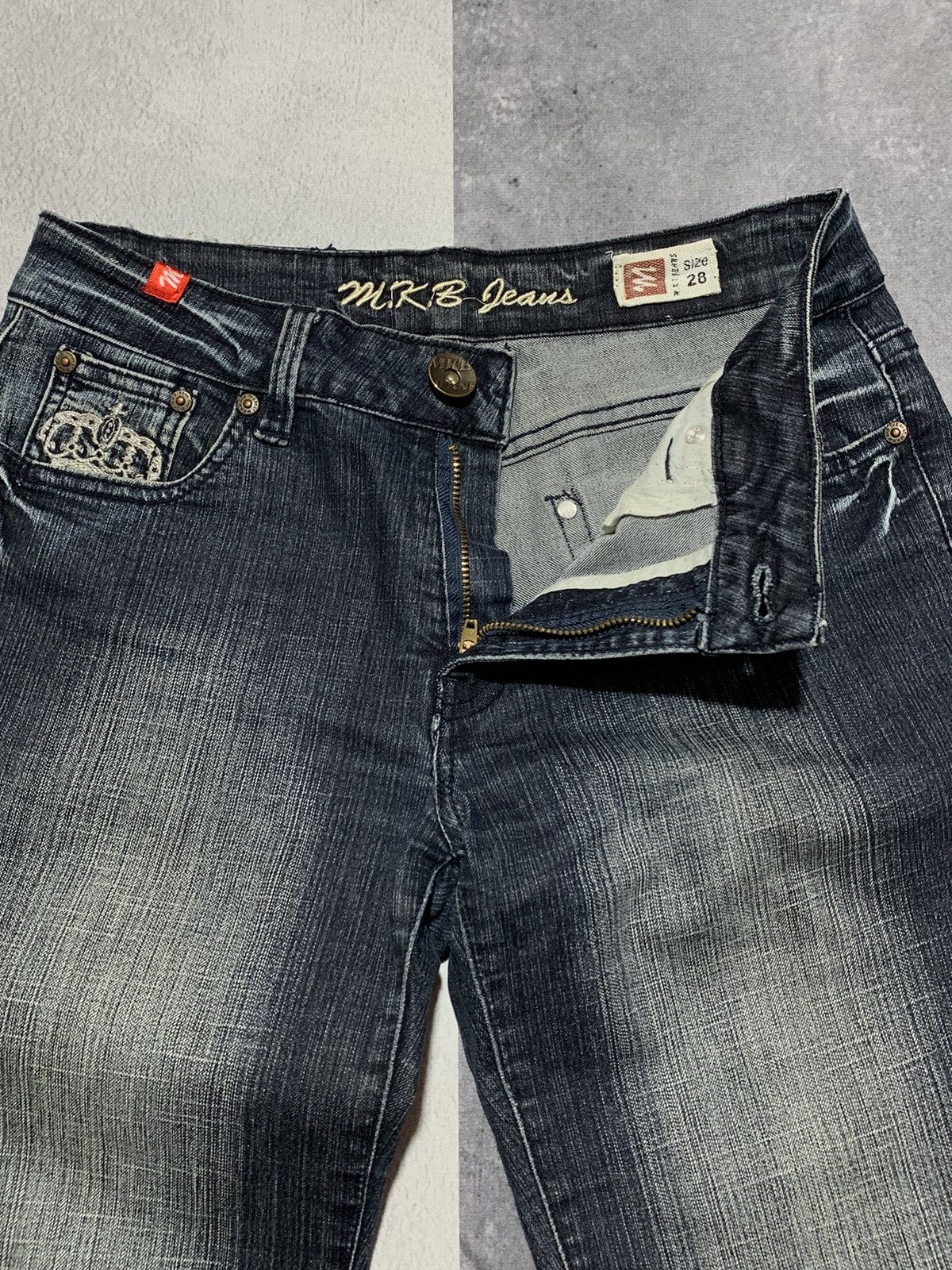 Japanese Brand × Vintage Vintage Y2K Japanese flared faded jeans denim size 28 Size 28" / US 6 / IT 42 - 6 Thumbnail