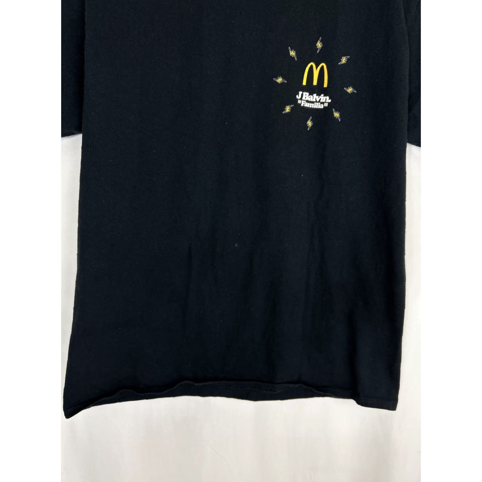 Port & Company VINTAGE McDonalds J Balvin Familia Tee Shirt Womens L Black 100% Cotton Crew Neck Short Sleeve Pullover Size 36" / US 14 / IT 50 - 5 Thumbnail