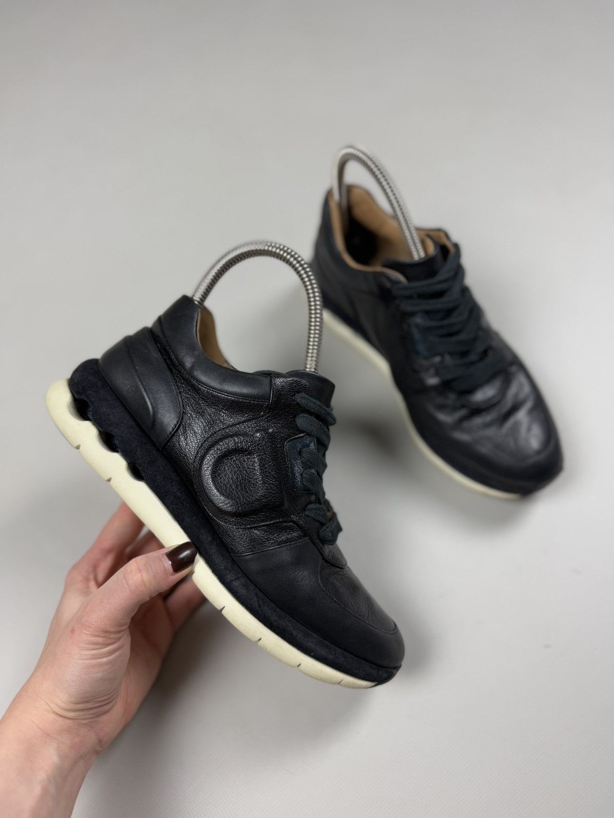 Salvatore Ferragamo Salvatore Ferragamo Leather Low Top Lace Up Sneakers Shoes Size US 7 / IT 37 - 4 Thumbnail