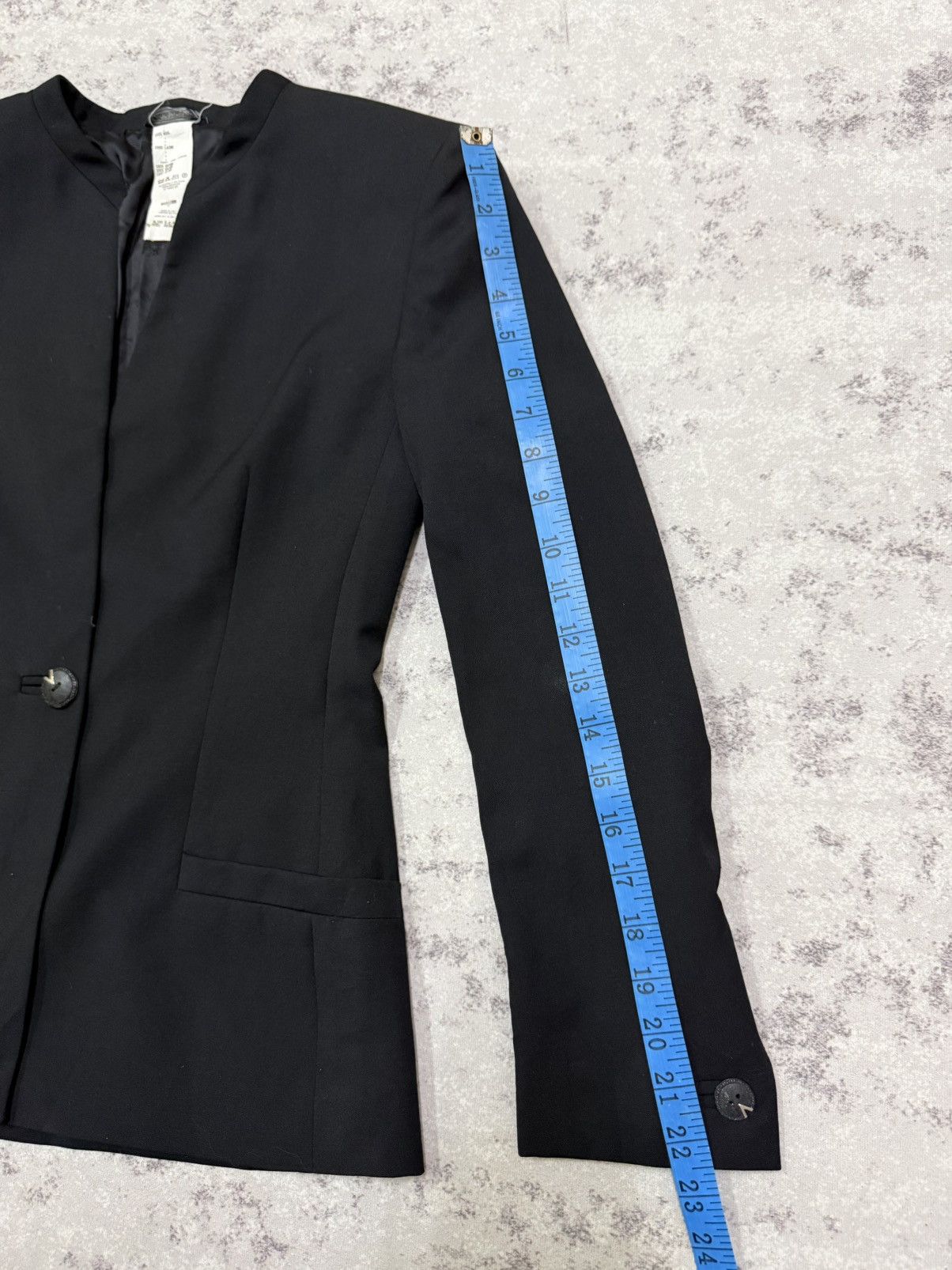 Versace Vintage 90s Gianni Versace Couture Minimalist Blazer Size XS / US 0-2 / IT 36-38 - 21 Thumbnail