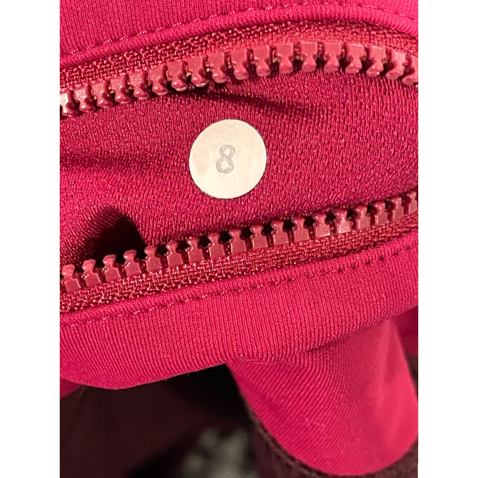 Lululemon Lululemon Leggings Crop Illumina Bordeaux Drama / Bumble Berry Size 8 Women’s Tights Pant Size 30" / US 8 / IT 44 - 5 Thumbnail