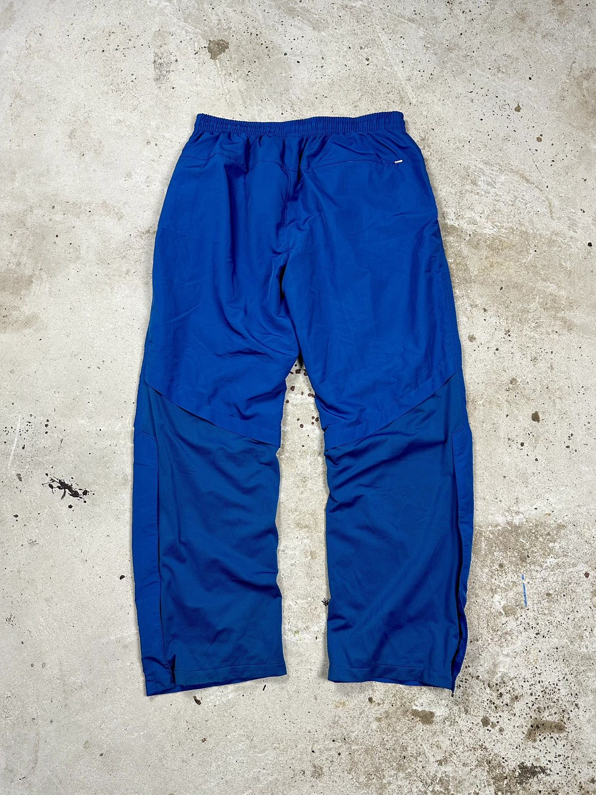 Nike × Vintage Vintage Y2K Nike Baggy Blue Track Pants Swoosh Size US 34 / EU 50 - 2 Thumbnail