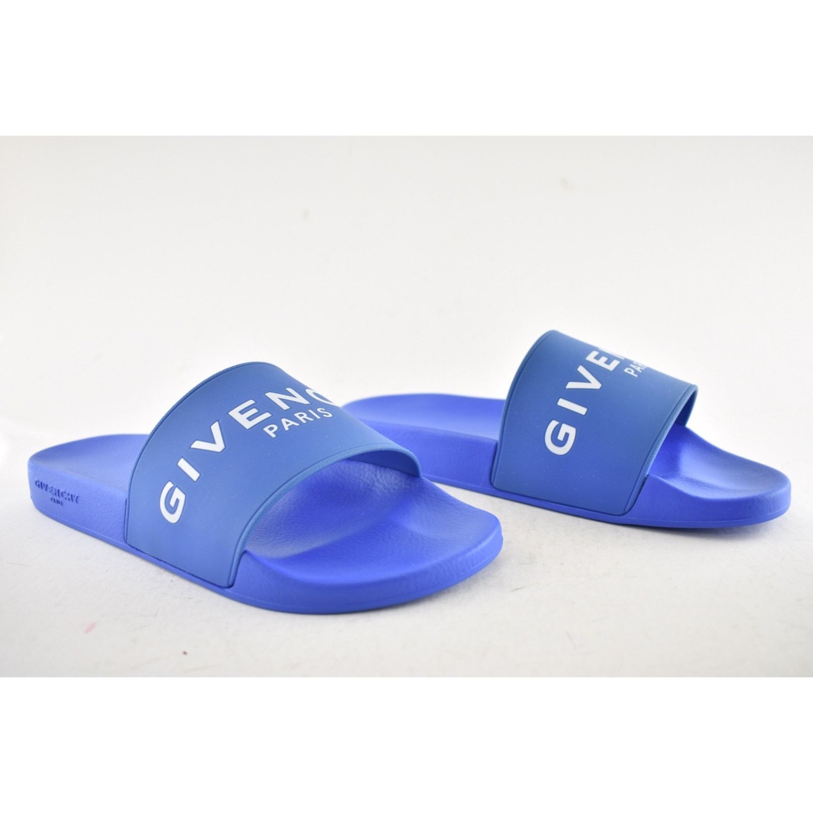 Givenchy Givenchy Blue White Logo Rubber Pool Slide 44 (US 11) Size US 11 / EU 44 - 3 Thumbnail