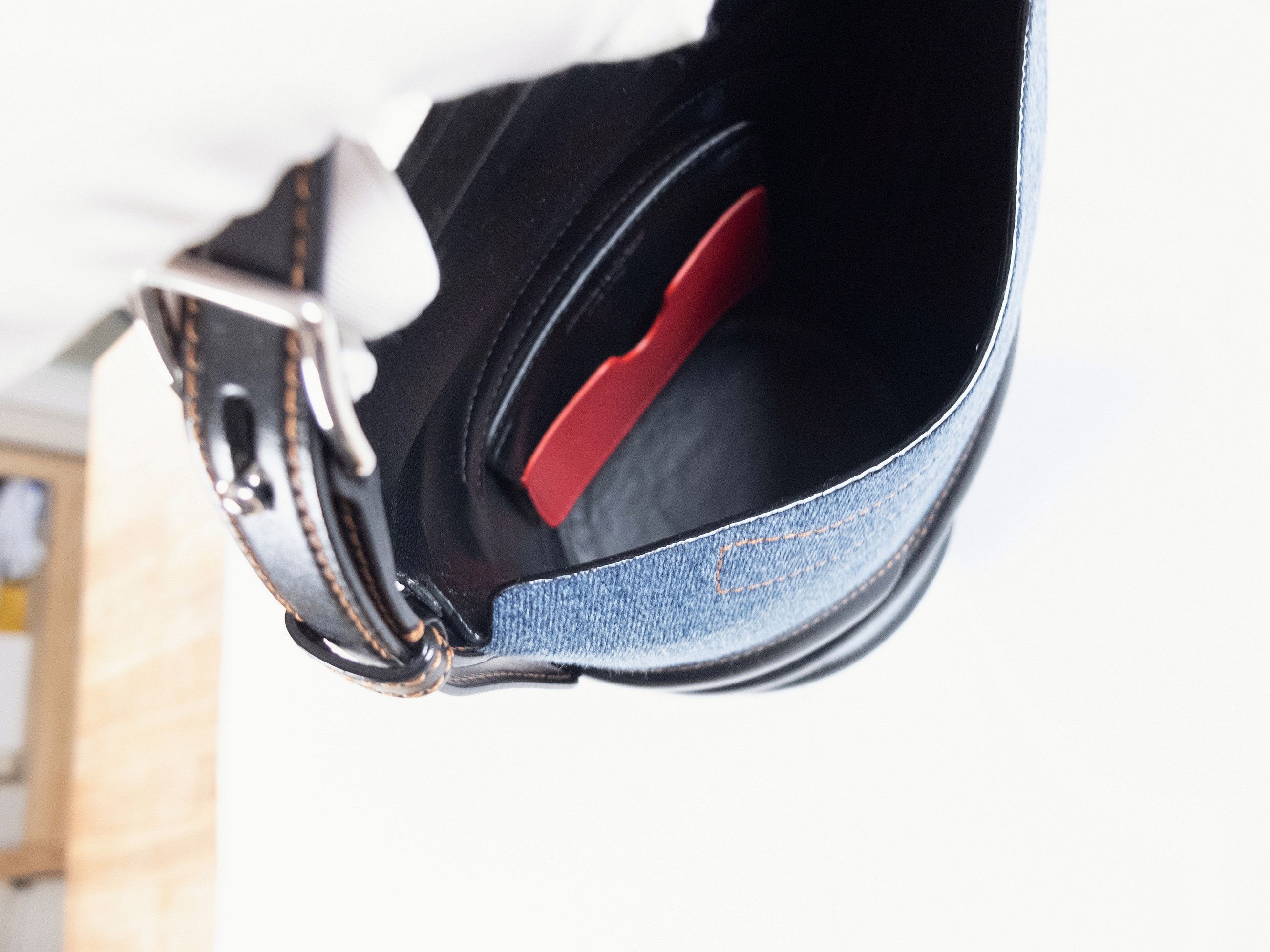 Alexander McQueen ALEXANDER MCQUEEN Curve compact denim leather bucket bag q Size ONE SIZE - 15 Thumbnail