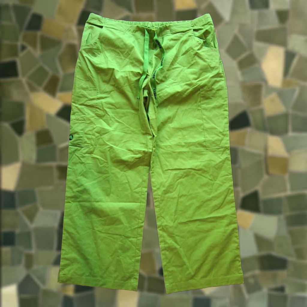 Crocs NWT Crocs Medical Apparel Neon Green Cotton Pocket Cargo Nursing Pant Women XL Size 40" / US 18 - 1 Thumbnail