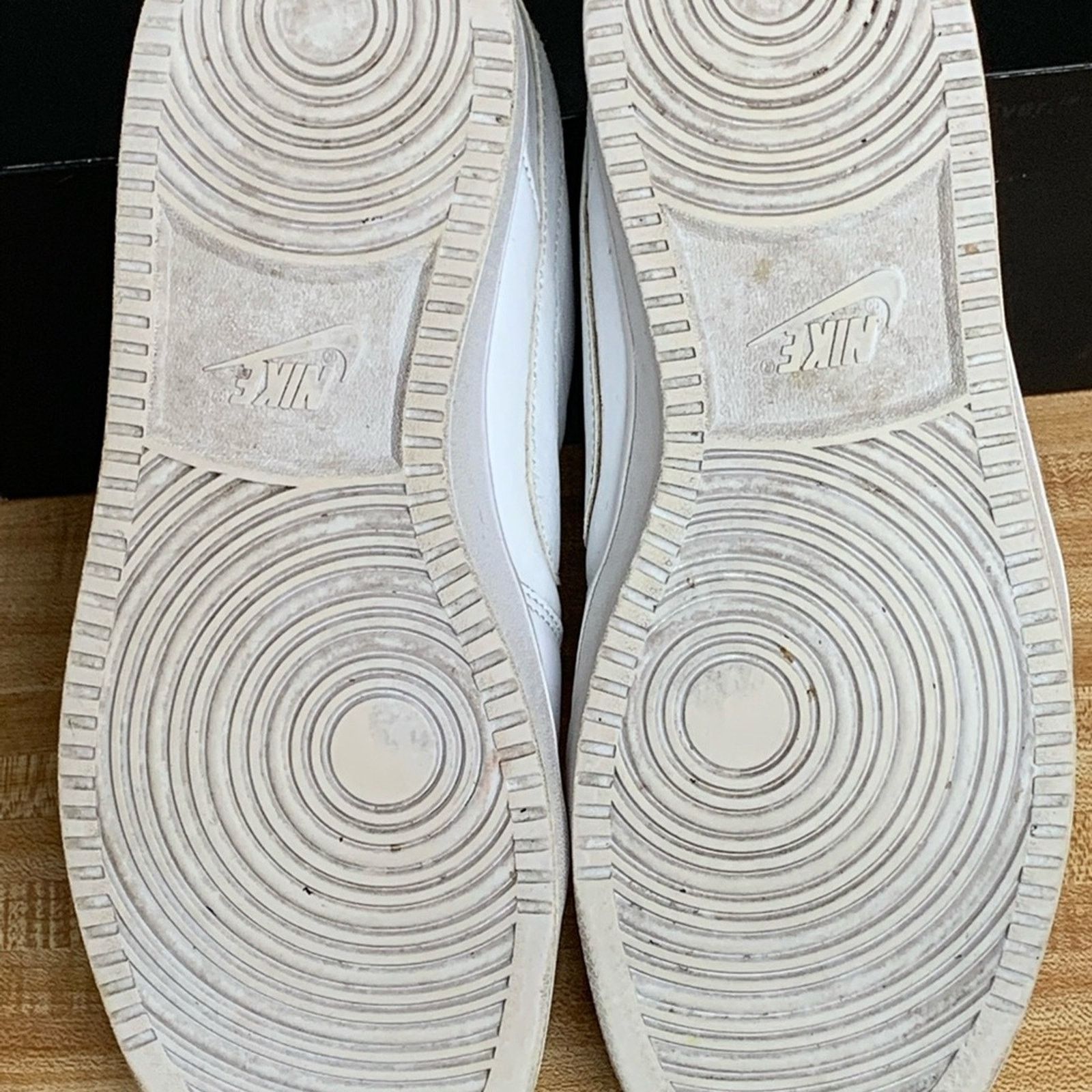 Nike CLASSIC NIKE BACKBOARD II ALL WHITE MENS SHOES SIZE 12 NICE Size US 12 / EU 45 - 6 Thumbnail