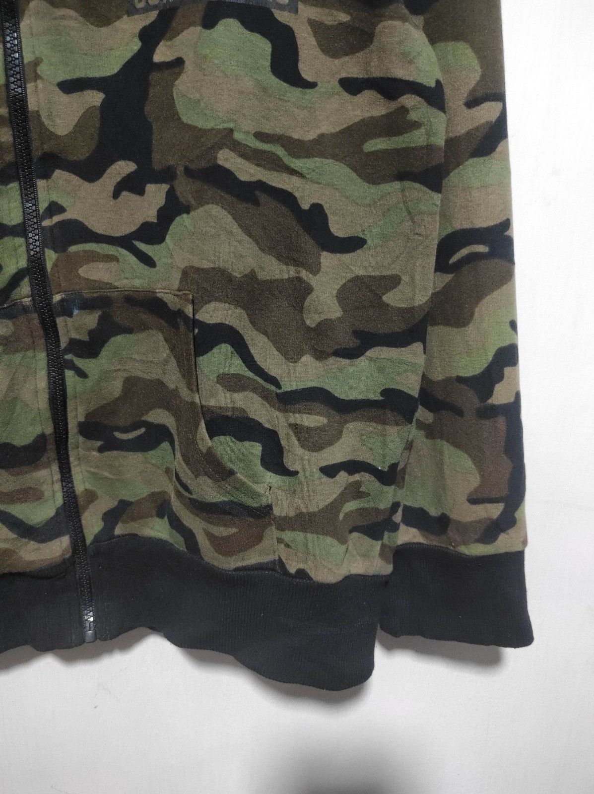 Japanese Brand Flag Stone camo Bono zip fur hoodie LGB style Size US XS / EU 42 / 0 - 7 Thumbnail