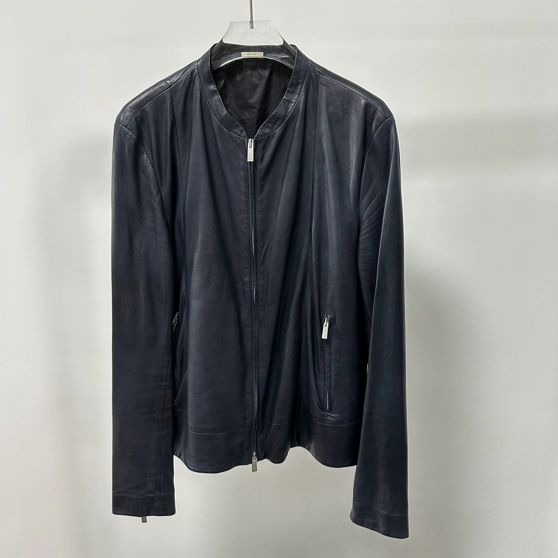 Fendi Fendi Navy Blue 100% Lambskin Leather Jacket 50 Size US M / EU 48-50 / 2 - 2 Thumbnail