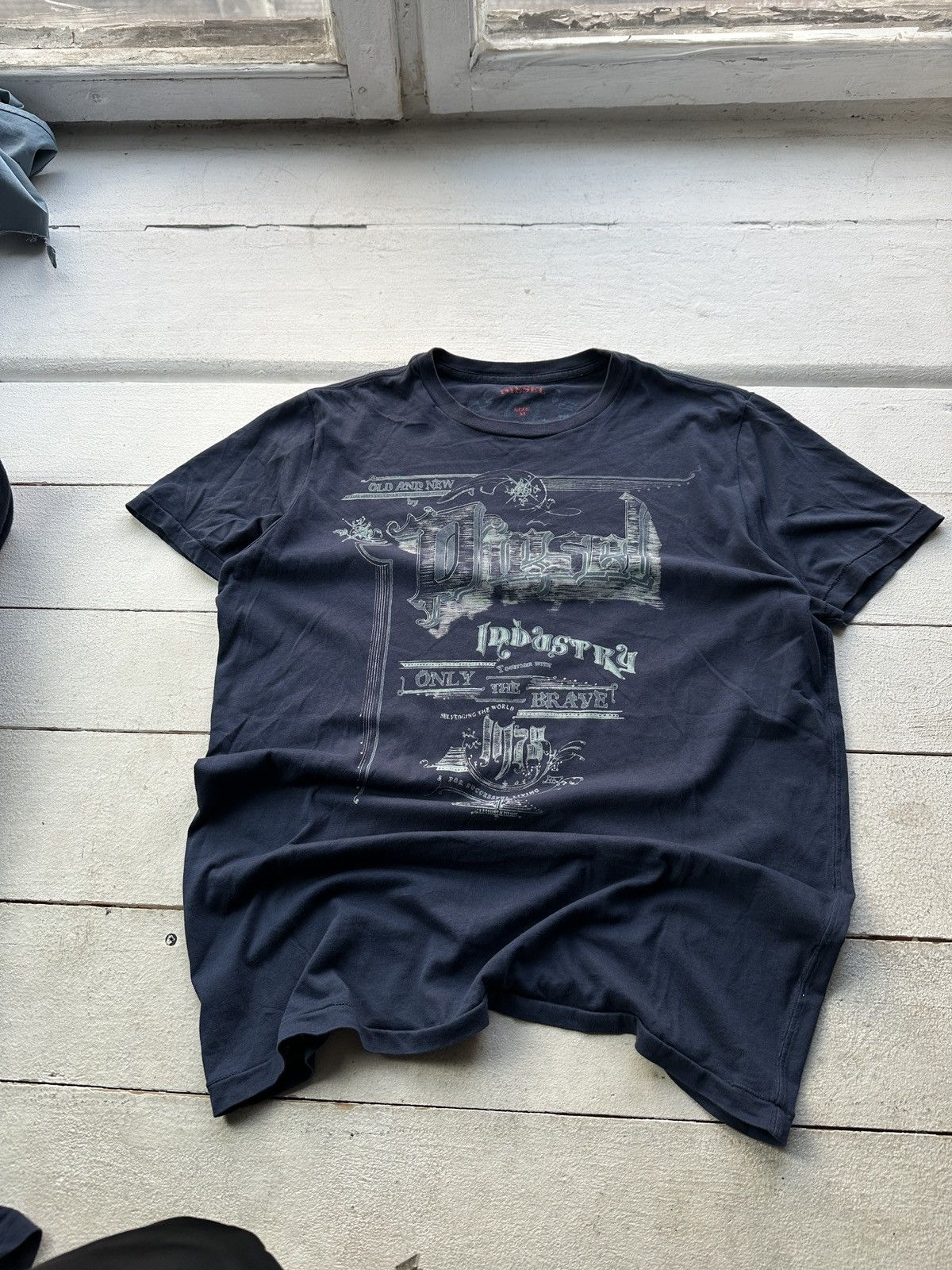 Diesel 🚨DIESEL AVANT GARDE ARCHIVE VINTAGE BIG LOGO T-SHIRT Y2K TEE Size US M / EU 48-50 / 2 - 1 Thumbnail