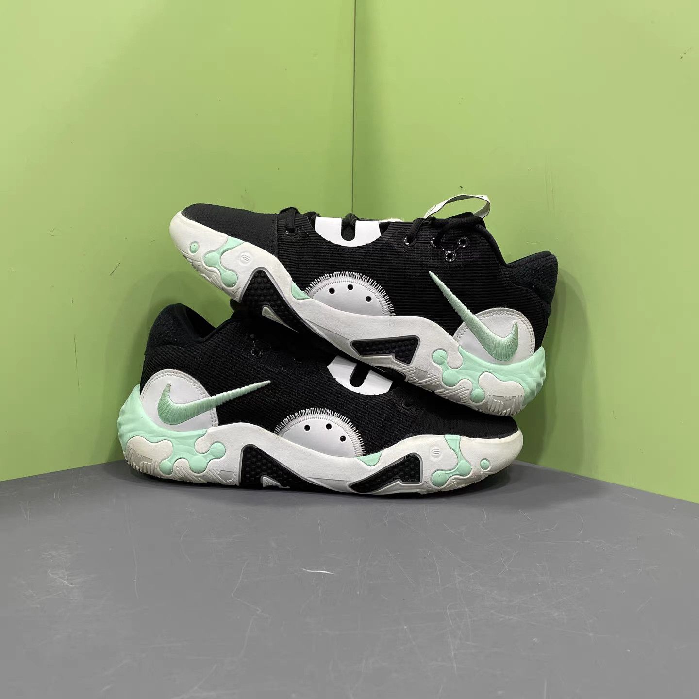Nike Nike PG6 Basketball Shoes K15 Size US 9 / EU 42 - 4 Thumbnail