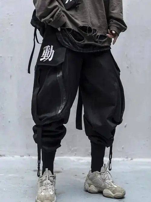 Designer Japanese Techwear Cargo Pant Size US 32 / EU 48 - 1 Thumbnail
