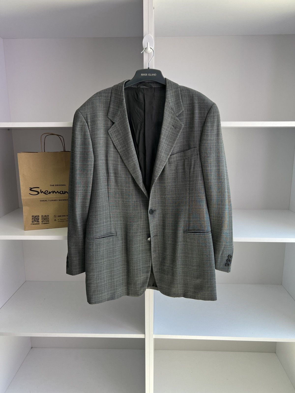 Giorgio Armani × Vintage Vintage Giorgio Armani Gray Blazer Size 52L - 1 Thumbnail