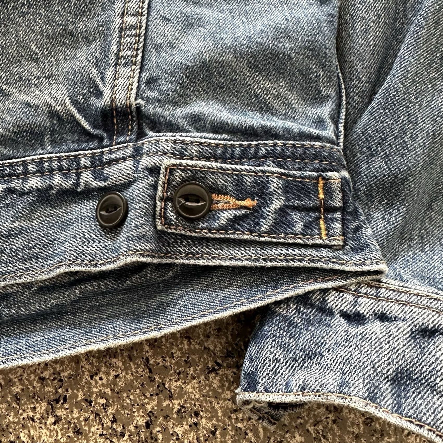 American Eagle Outfitters VINTAGE American Eagle Outfitters Jacket Women’s XS Denim Jean Trucker Button Up Blue Size 26" / US 2 / IT 38 - 4 Thumbnail