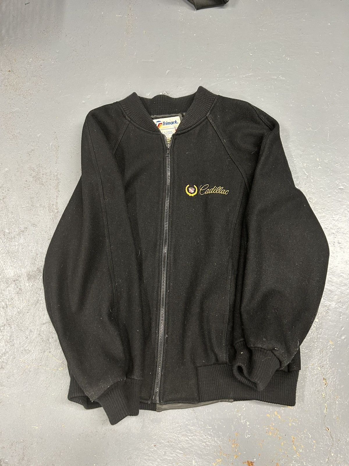 Cadillac × Vintage Crazy Vintage 90s Black Quilt Lined Cadillac Zip Up Jacket Size US L / EU 52-54 / 3 - 1 Thumbnail