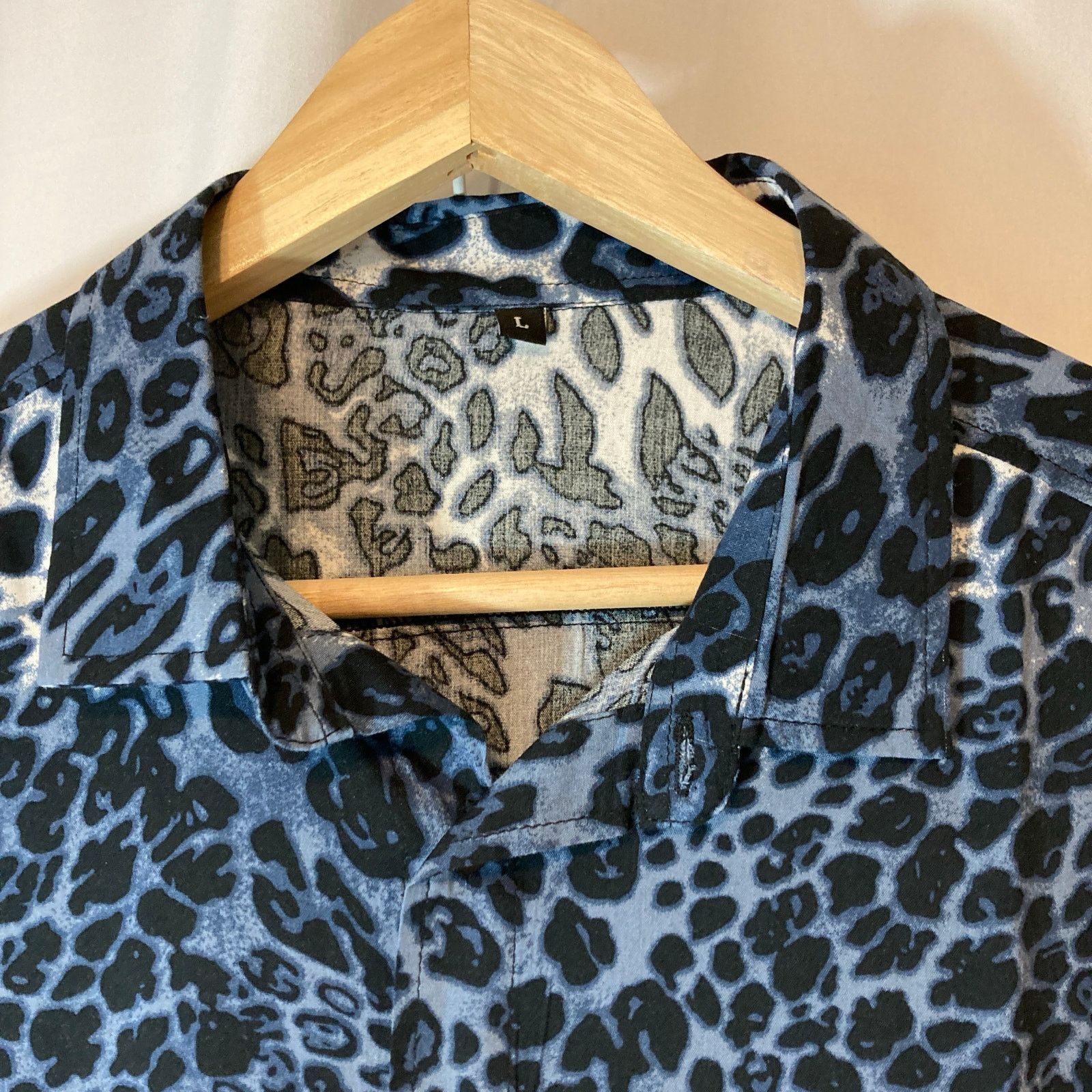 Other Blue Leopard Animal Print Lightweight Button Up Shirt Top Size L / US 10 / IT 46 - 2 Thumbnail