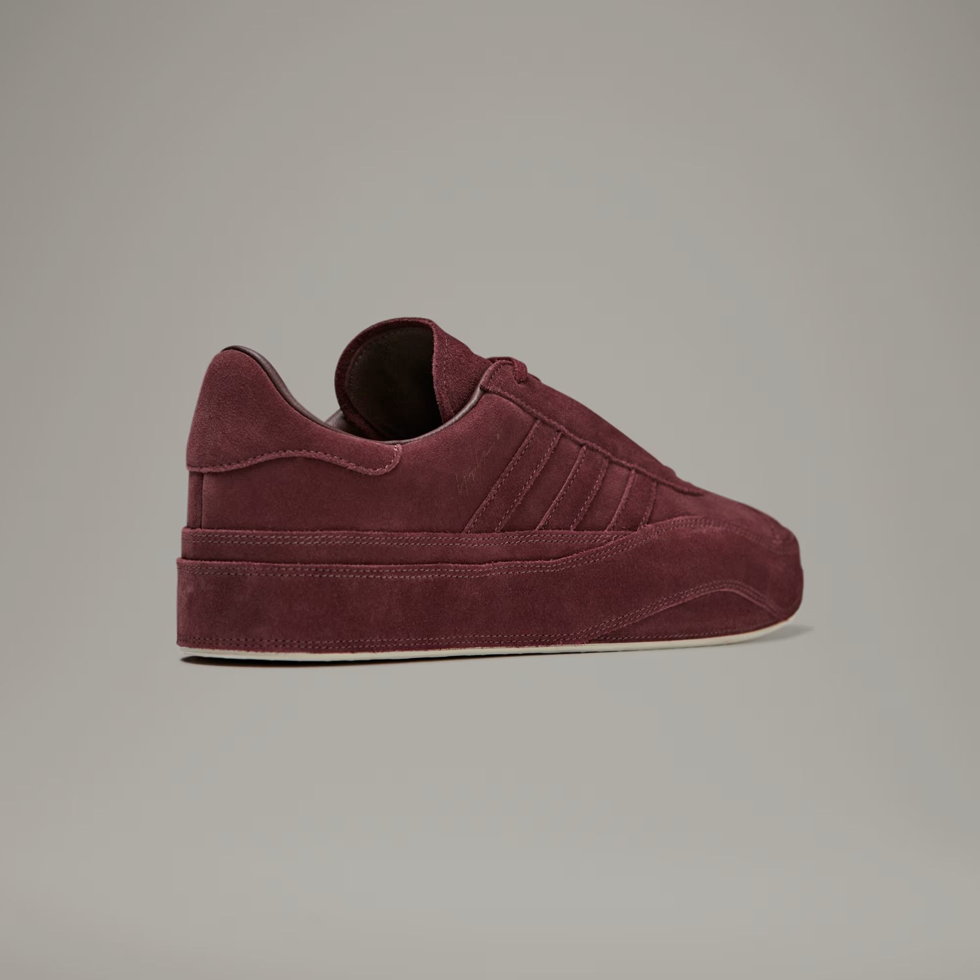 Adidas o1mle0725 Low-Top Sneakers in Burgundy Size US 8 / EU 41 - 4 Thumbnail