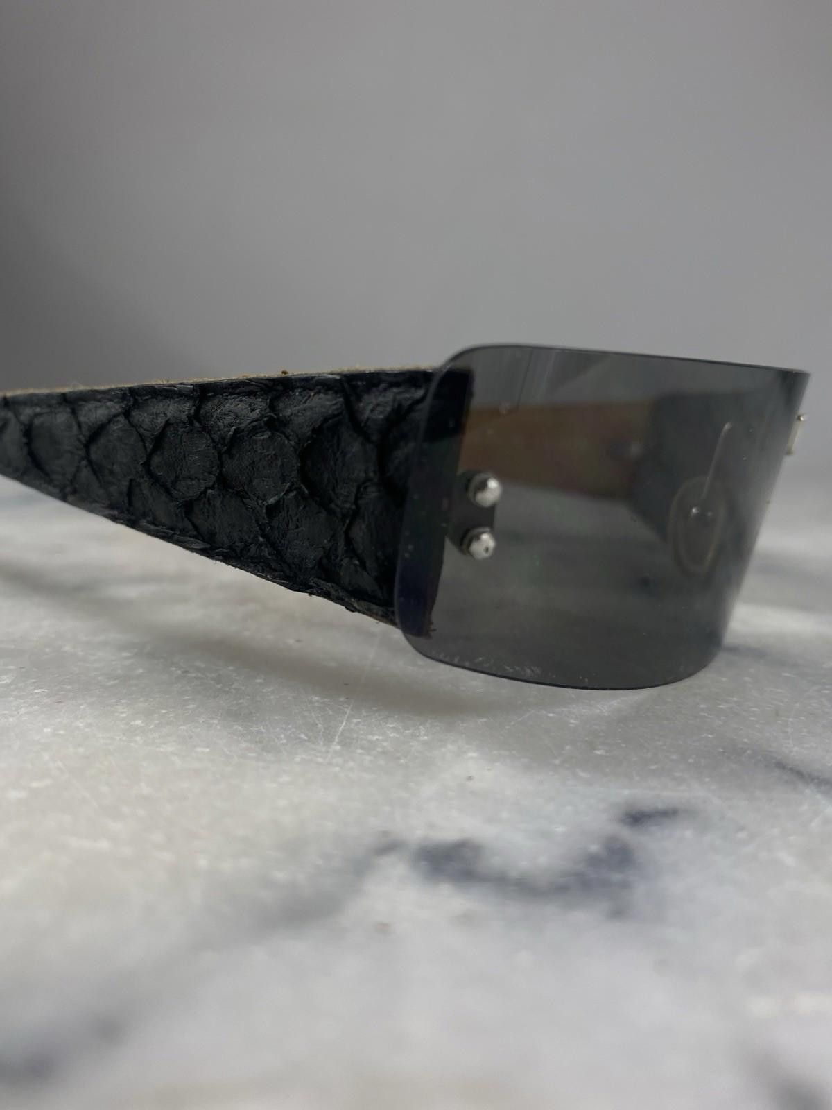 Roberto Cavalli Roberto Cavalli Diana 60S 861 Rimless Sunglass Snake Leather Size ONE SIZE - 3 Thumbnail