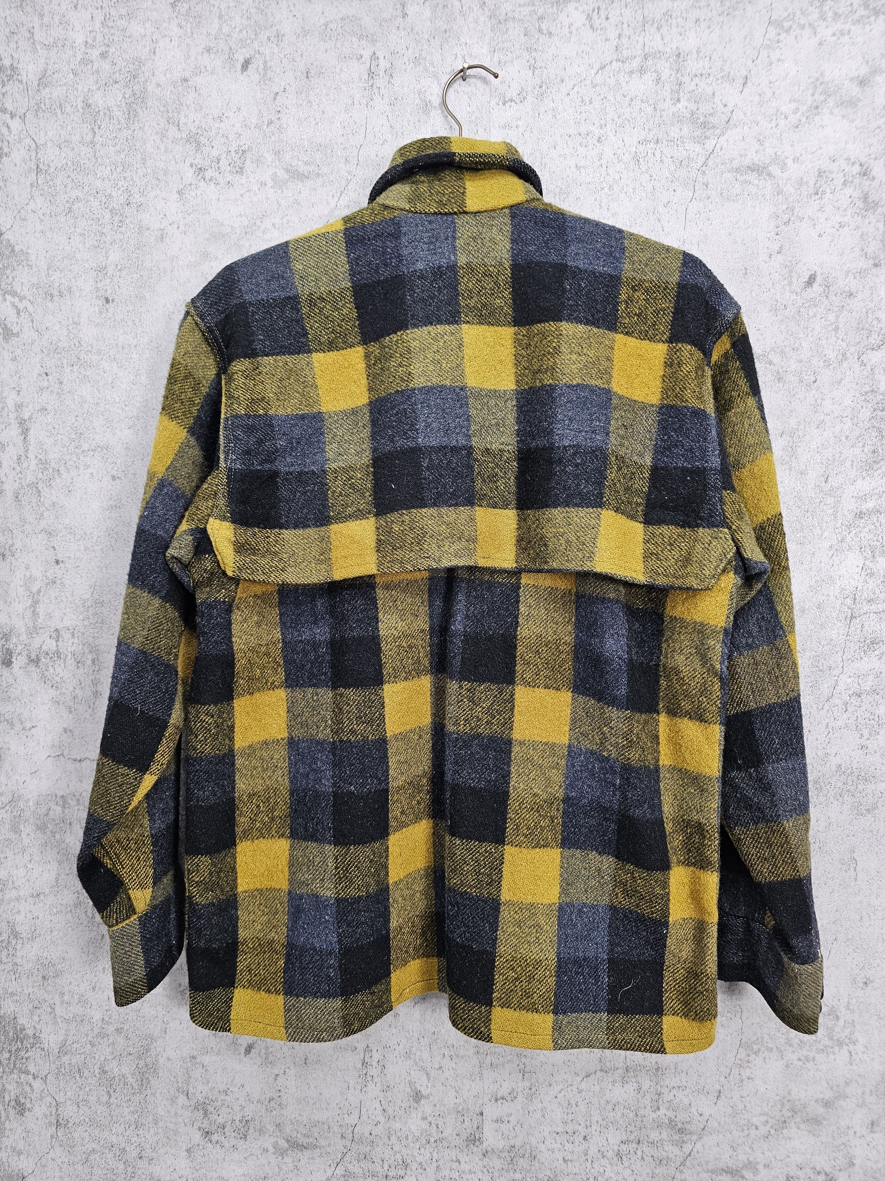 Vintage Vintage 60's Humphrey All Wool Coat Hunting Jacket J0032 Size US S / EU 44-46 / 1 - 2 Thumbnail