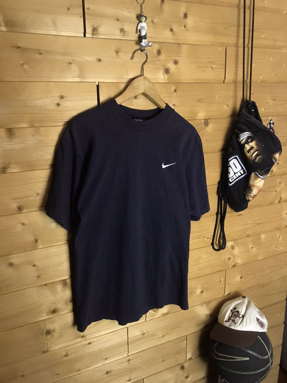 Vintage Vintage 90s Nike faded t-shirt Size US S / EU 44-46 / 1 - 2 Thumbnail