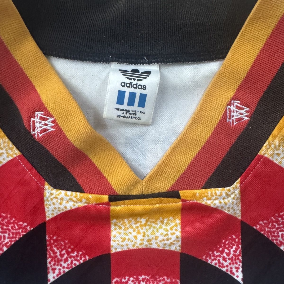 Adidas VINTAGE 1994 WORLD CUP FOOTBALL GERMANY JERSEY KLINSMANN Size US L / EU 52-54 / 3 - 6 Thumbnail