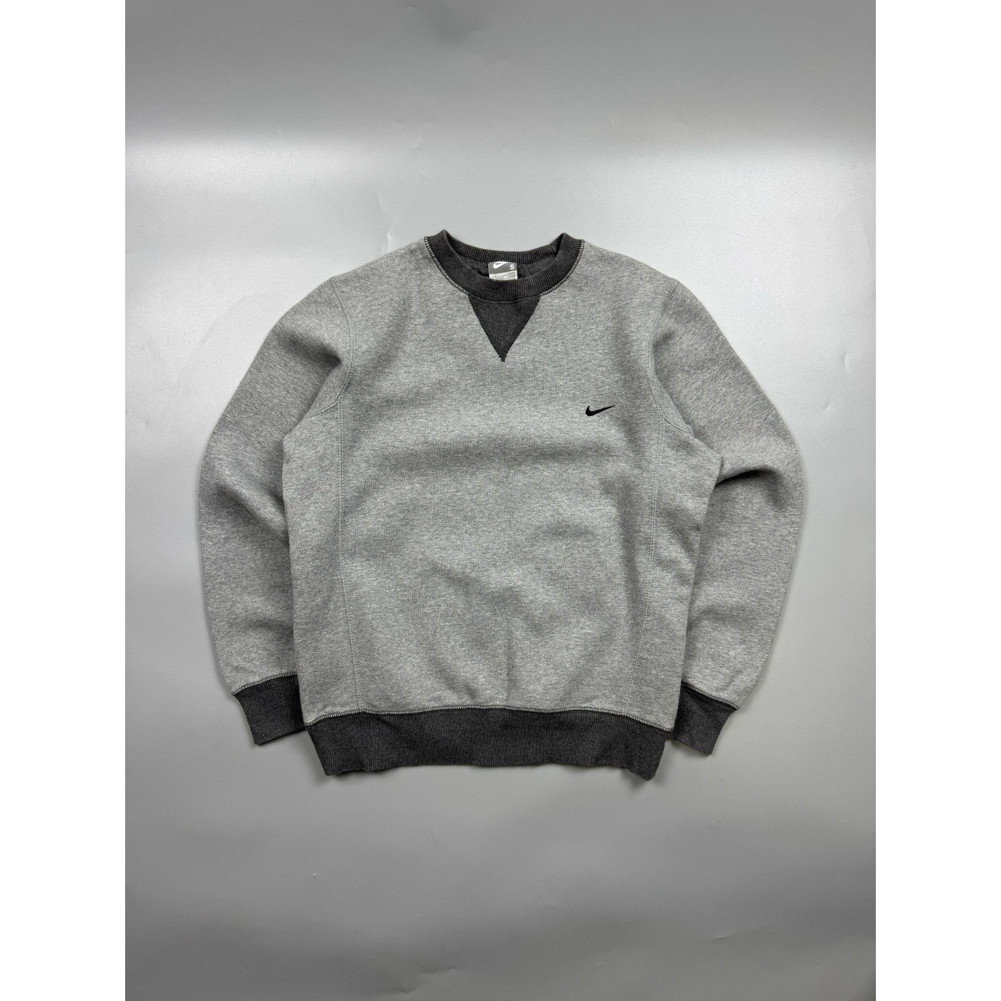 Nike Nike Y2K Gray Sweatshirt (Y1185) Size US S / EU 44-46 / 1 - 1 Thumbnail