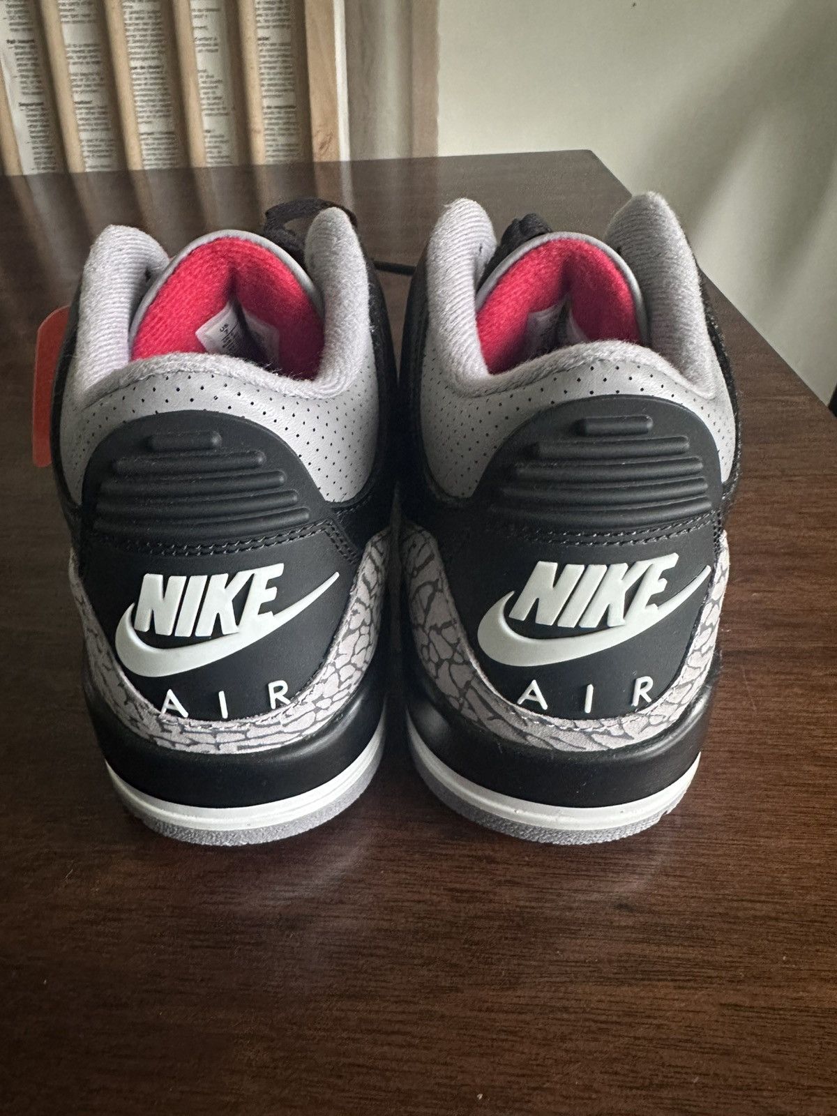Jordan Brand DS jordan 3 black cement Size US 7 / EU 40 - 5 Thumbnail