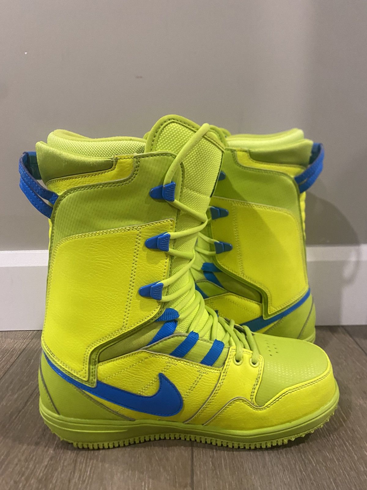 Nike Nike Vapen Snowboard Boots Volt / Fierce green / Photo Blue Size US 7 / EU 40 - 4 Thumbnail