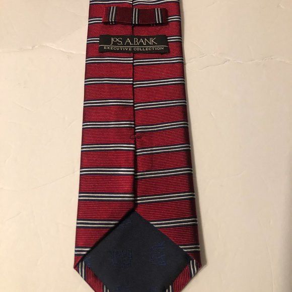 Jos. A. Bank JOS.A.BANK MEN'S NEW 100%SILK NECK TIE 3 1/2" X 62 1/2" Size ONE SIZE - 3 Thumbnail