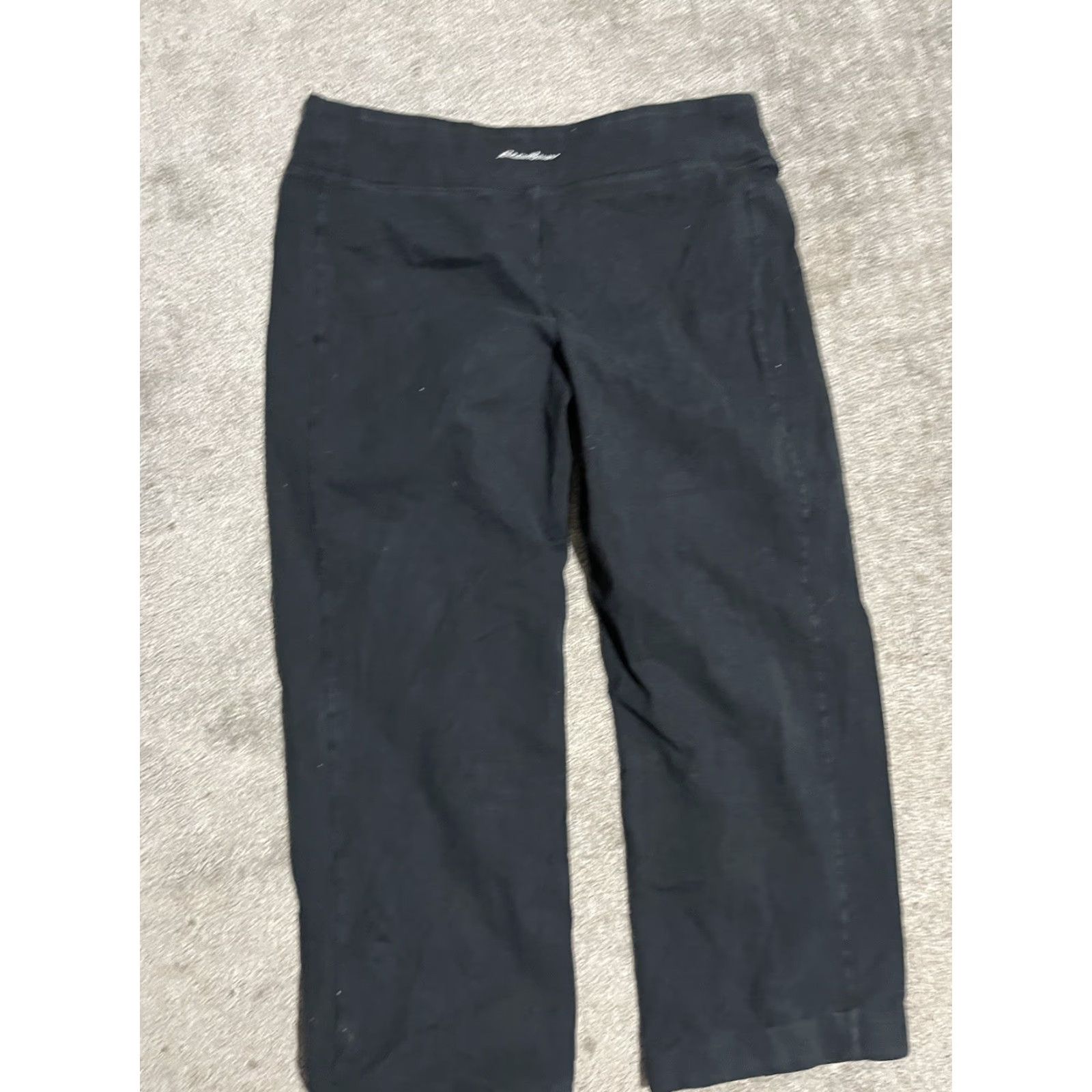 Eddie Bauer Eddie Bauer Leggings Women’s Capris Black High Rise Pockets UV Pocket Zip Pockets Petite Size PL Size Type: Petites Ladies Size 36" / US 14 / IT 50 - 3 Thumbnail
