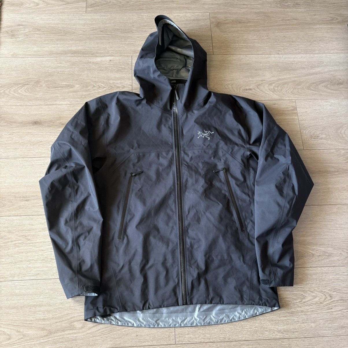 Arc'teryx Arcteryx Interstate Gore-Tex Jacket size Medium Black