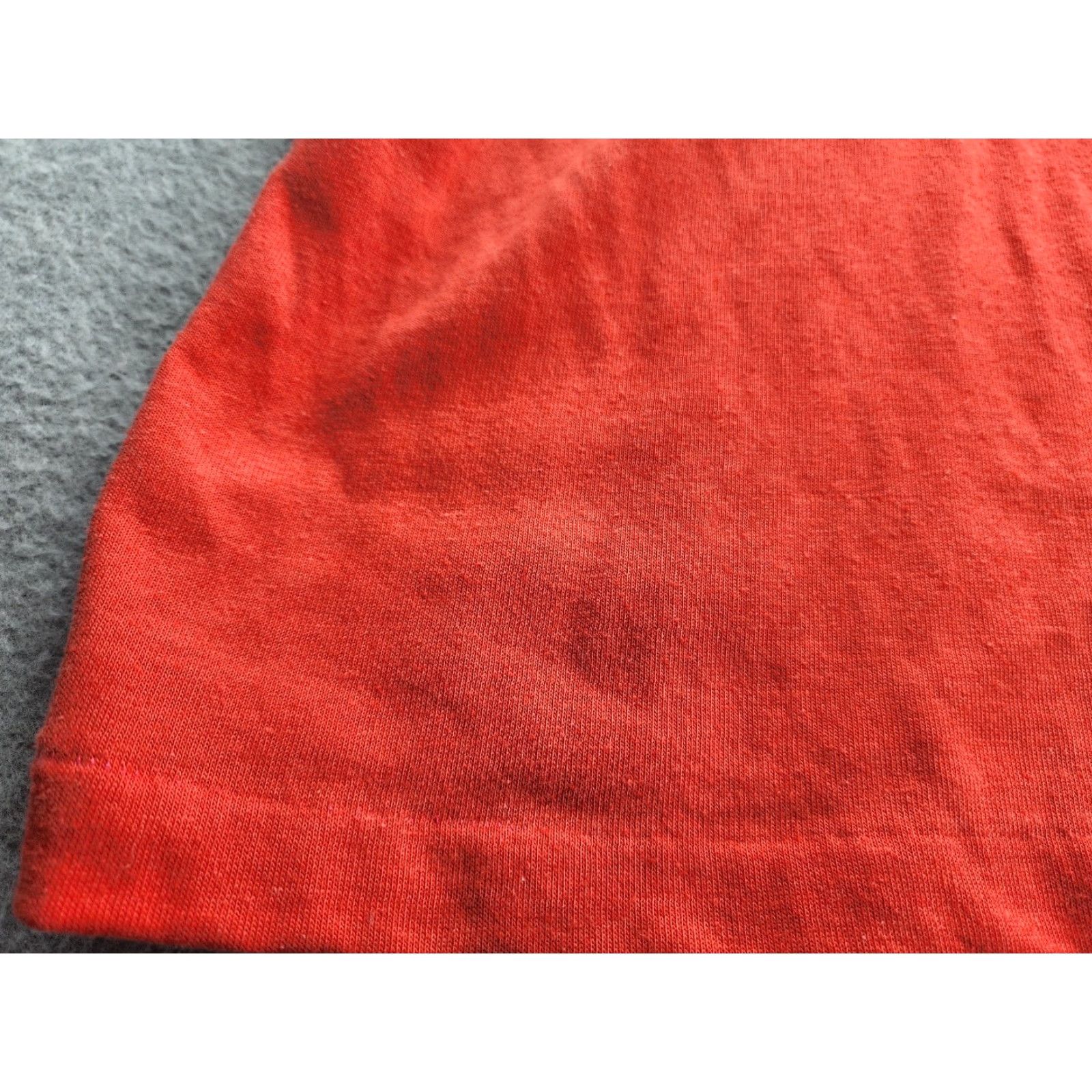 Hanes VINTAGE Hanes Polo Shirt Heart Of Texas Size Large Red Faded USA Mens Polo L Red Heart Texas 90s? Size US L / EU 52-54 / 3 - 4 Thumbnail