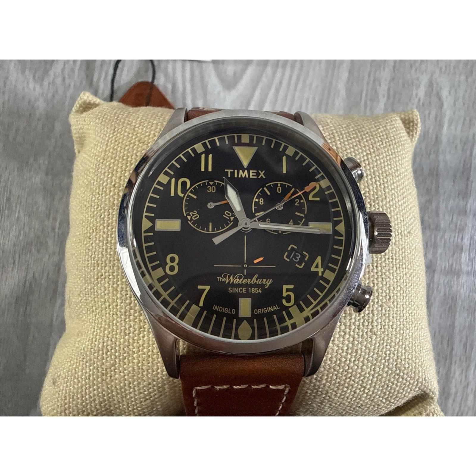 Timex Timex Waterbury Chronograph Red Wing Collab Leather Strap Bl Size ONE SIZE - 1 Thumbnail