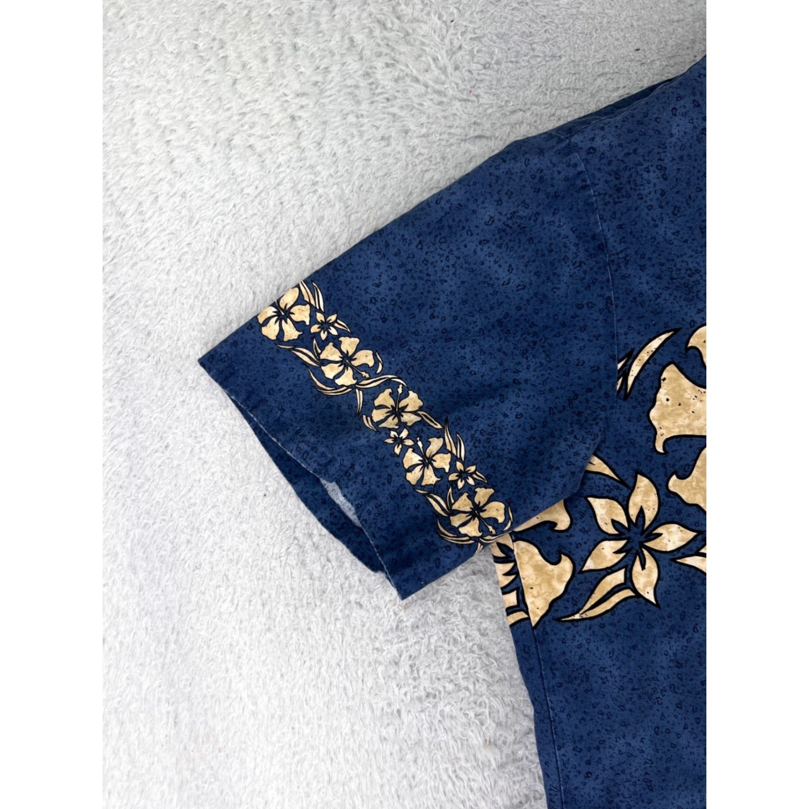 Vintage RJC Shirt Mens Extra Large Blue Beige Floral Hibiscus Button Up Hawaiian Resort Luau Aloha 90s Mens XL Blue Size US XL / EU 56 / 4 - 5 Thumbnail