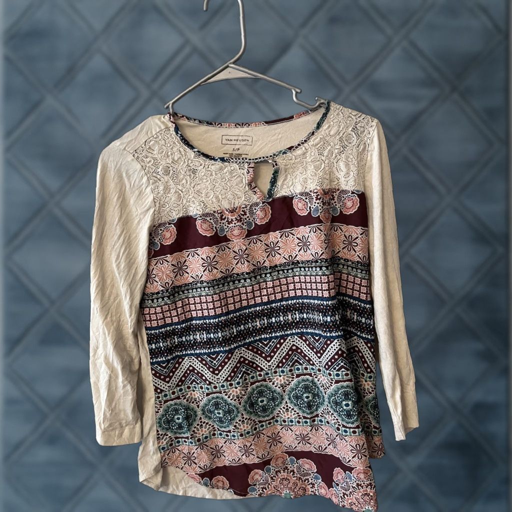 Van Heusen Van Heusen Blouse Shirt Multicolor Aztec Long Sleeve Office Women S Small V-Neck Button Polyster All Seasons Regular Comfort Lightweight Casual Office Size S / US 4 / IT 40 - 1 Thumbnail