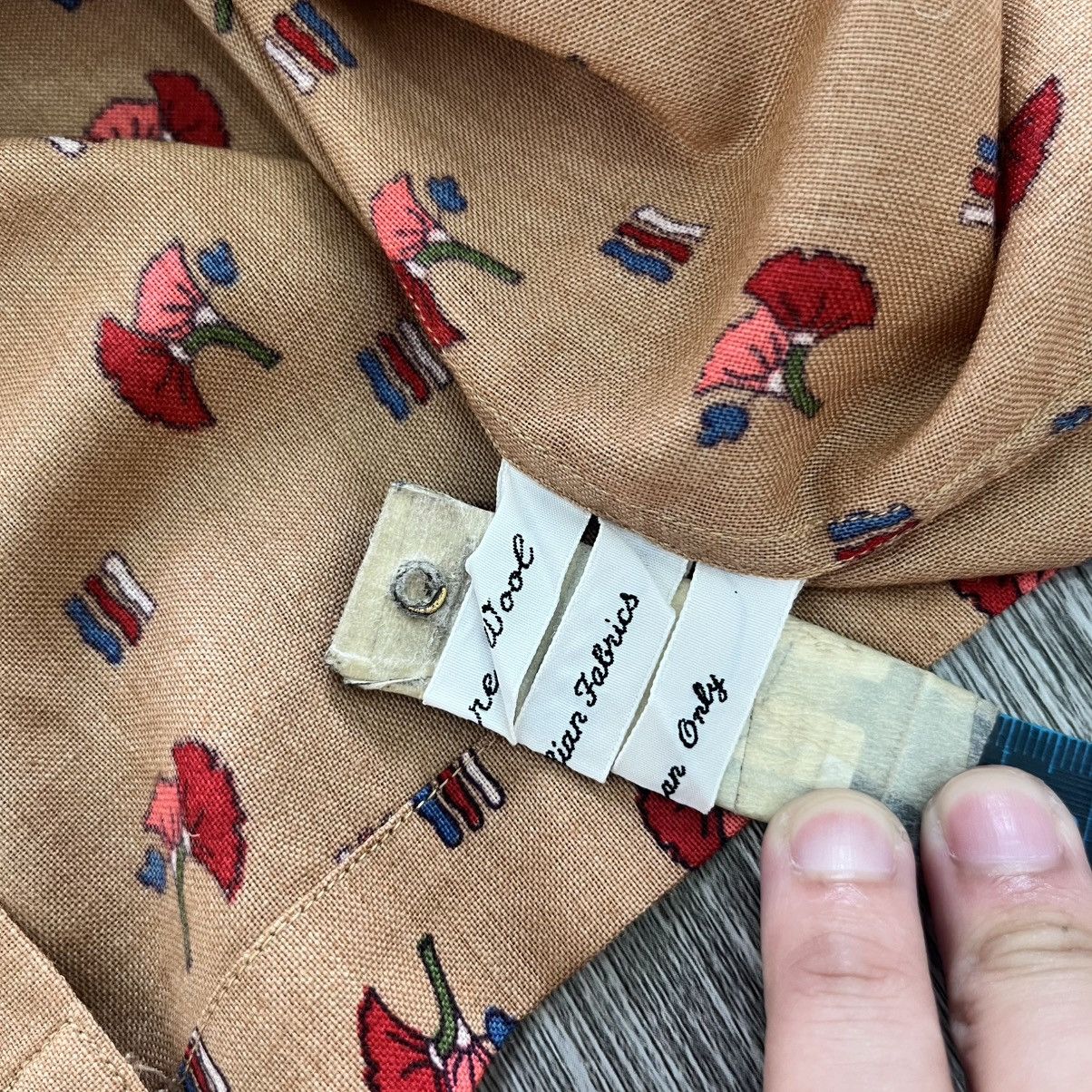 Givenchy Vintage Givenchy Shirt Pattern Print Size US XL / EU 56 / 4 - 6 Thumbnail